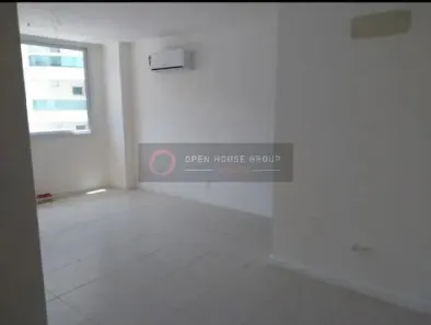 Sala Comercial à venda, 40m² no Santa Rosa, Niterói