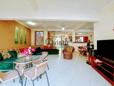 Casa com 4 Quartos à venda, 136m² no Guaiúba, Guarujá