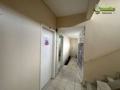 Sala Comercial à venda, 33m² no Mares, Salvador