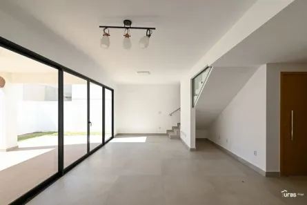 Casa de Condomínio com 3 Quartos para alugar, 150m² no Jardins Marselha, Aparecida de Goiânia