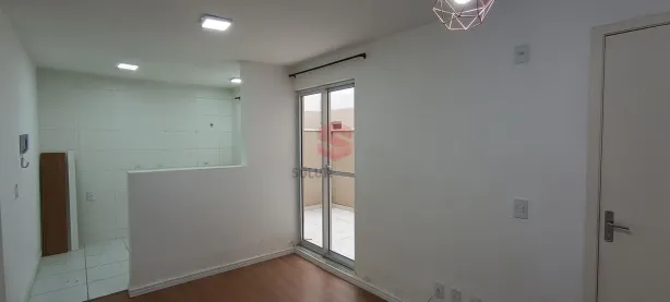 Apartamento com 2 Quartos para alugar, 45m² no Jardim Itaqui, Campo Largo