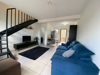 Sobrado com 3 Quartos à venda, 44m² no Loteamento Neto, Portão