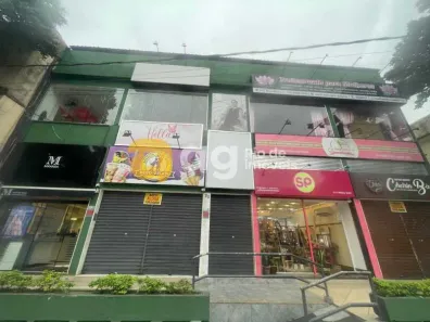 Ponto Comercial para alugar, 32m² no Vila Valqueire, Rio de Janeiro