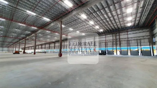 Galpão/Depósito/Armazém para alugar, 883m² no Taquara, Rio de Janeiro