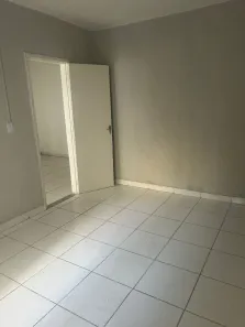 Casa com 1 Quarto para alugar, 50m² no da Luz, Nova Iguaçu