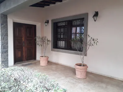 Imóvel Comercial com 4 Quartos para alugar, 423m² no Serra, Belo Horizonte
