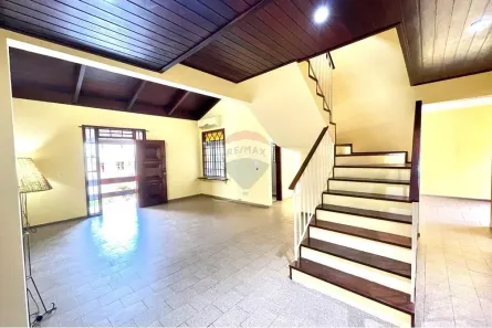 Casa de Condomínio com 3 Quartos para alugar, 326m² no Freguesia (Jacarepaguá), Rio de Janeiro