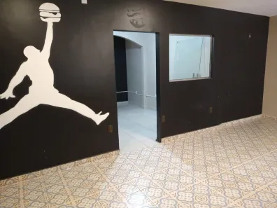 Ponto Comercial para alugar, 130m² no Parque 10 de Novembro, Manaus