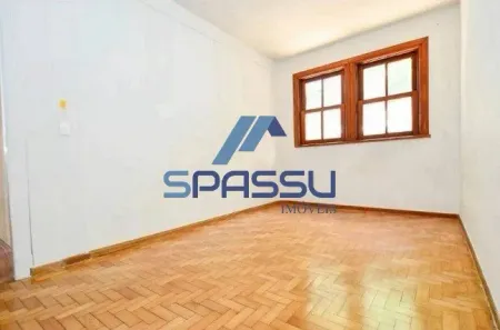 Casa com 2 Quartos para alugar, 304m² no Santo Antônio, Belo Horizonte