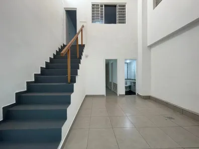 Imóvel Comercial com 4 Quartos para alugar, 120m² no Santo Antônio, Belo Horizonte