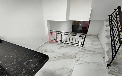 Casa de Condomínio com 2 Quartos para alugar, 60m² no Portinho, Cabo Frio