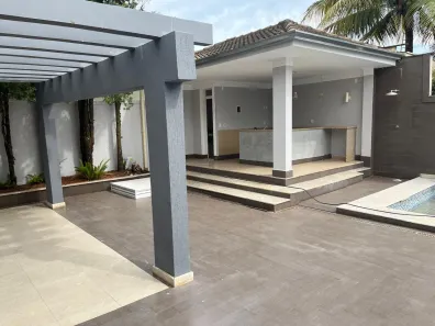 Casa de Condomínio com 4 Quartos para alugar, 320m² no Loteamento Portal do Sol II, Goiânia