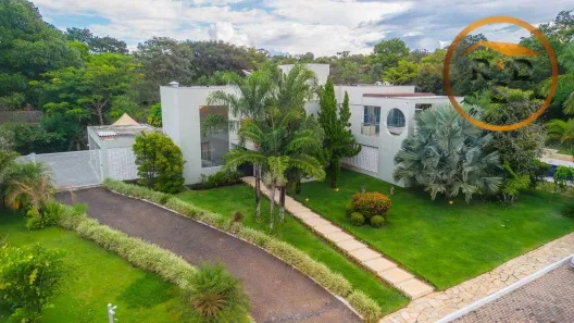 Casa de Condomínio com 4 Quartos à venda, 682m² no Park Way, Brasília
