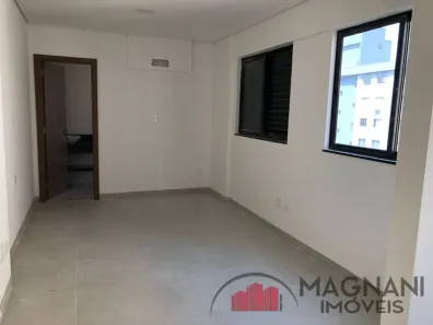 Kitnet com 1 Quarto à venda, 25m² no Zona 07, Maringá