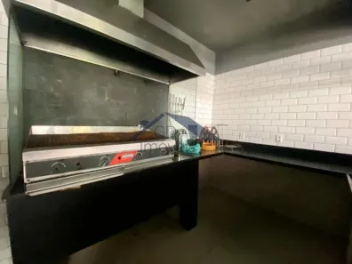 Ponto Comercial para venda ou aluguel, 50m² no Quarteirão Brasileiro, Petrópolis