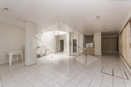 Kitnet com 1 Quarto para alugar, 32m² no Floresta, Porto Alegre
