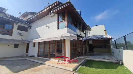 Casa de Condomínio com 5 Quartos à venda, 502m² no Residencial Santa Helena, Caçapava