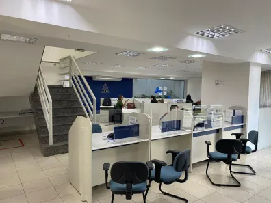 Sala Comercial para alugar, 300m² no Espinheiro, Recife