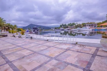 Casa de Condomínio com 5 Quartos à venda, 751m² no Balneario Praia do Perequê, Guarujá