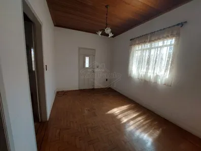 Casa com 2 Quartos à venda, 178m² no Centro, Araraquara