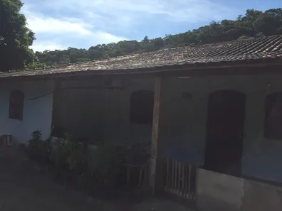 Fazenda/Sítio com 3 Quartos à venda, 172m² no Rio Mole (Bacaxá), Saquarema