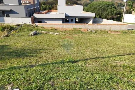 Lote/Terreno à venda, 300m² no Vila Preciosa (Vilarejo), Cabreúva