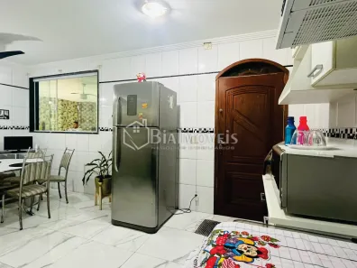 Casa de Condomínio com 3 Quartos à venda, 205m² no Campo Grande, Rio de Janeiro