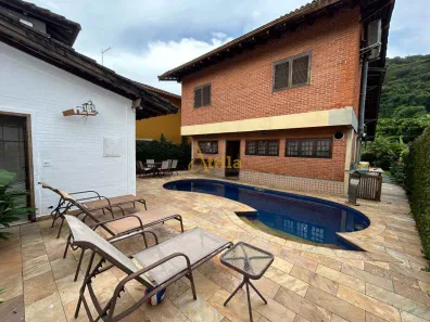 Casa de Condomínio com 4 Quartos para venda ou aluguel, 220m² no Balneário Praia do Pernambuco, Guarujá