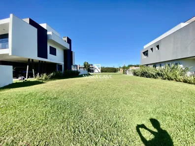 Lote/Terreno à venda, 420m² no Centenário, Torres