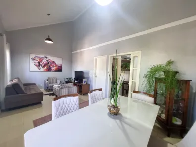 Casa com 3 Quartos à venda, 136m² no Igara, Canoas