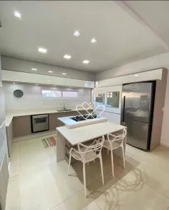 Casa com 3 Quartos para venda ou aluguel, 200m² no Loteamento Jardim Timbaúva, Gravataí