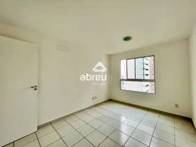 Apartamento com 3 Quartos para alugar, 76m² no Candelária, Natal