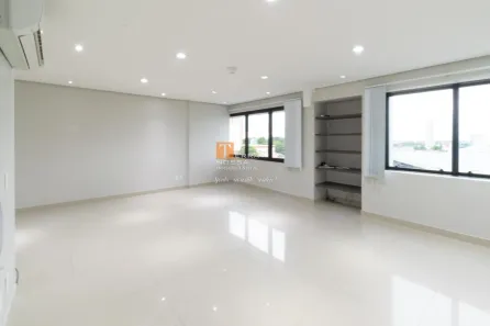 Sala Comercial à venda, 48m² no Sanvitto, Caxias do Sul