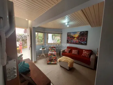 Casa com 2 Quartos à venda, 75m² no Planalto, Gramado