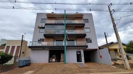 Apartamento com 2 Quartos para alugar, 83m² no Vila Brasil, Toledo