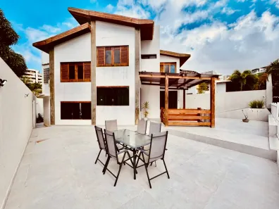 Casa com 4 Quartos à venda, 310m² no Itaigara, Salvador