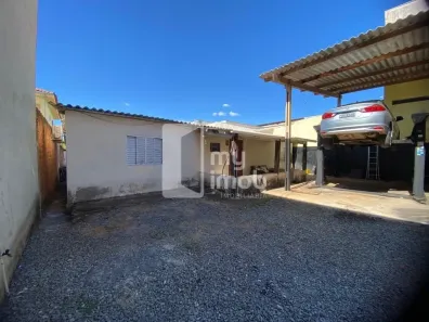 Sala Comercial com 3 Quartos à venda, 650m² no Vila Jayara, Anápolis