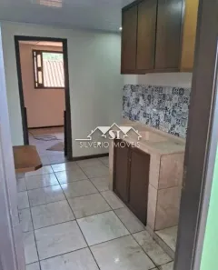 Casa com 1 Quarto para alugar, 35m² no Retiro, Petrópolis