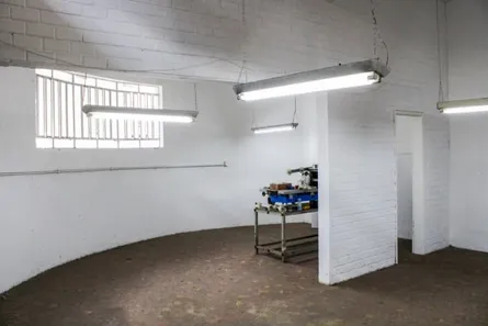 Ponto Comercial para alugar, 50m² no Chácara Flora, Petrópolis