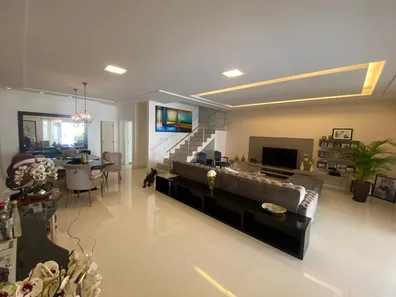 Casa de Condomínio com 5 Quartos para alugar, 370m² no Barra da Tijuca, Rio de Janeiro