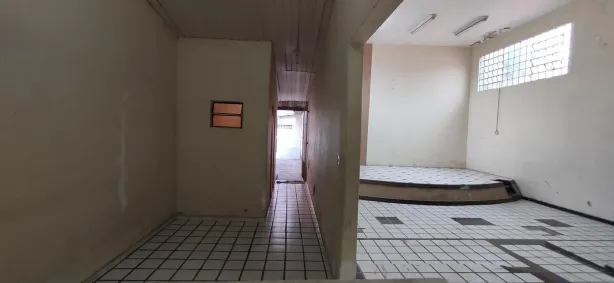 Imóvel Comercial à venda, 202m² no Centro, Eunápolis