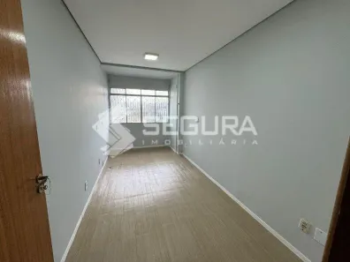 Sala Comercial para alugar, 85m² no Nossa Senhora das Graças, Canoas
