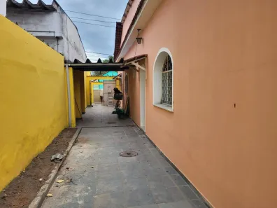 Casa com 4 Quartos para venda ou aluguel, 600m² no Campo Grande, Rio de Janeiro