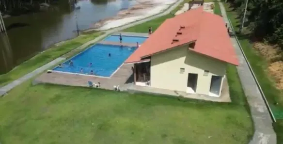 Lote/Terreno com 1 Quarto à venda, 1650m² no Centro, Iranduba