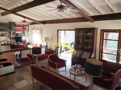 Fazenda/Sítio com 4 Quartos à venda, 400m² no Chácara dos Junqueiras, Carapicuíba