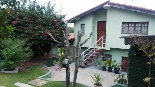 Casa com 3 Quartos à venda, 186m² no Sitio Paredão, Ferraz de Vasconcelos