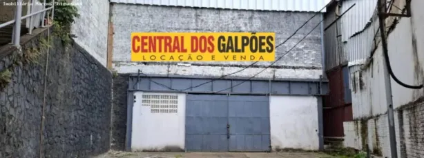 Galpão/Depósito/Armazém para alugar, 520m² no Arraial do Retiro, Salvador