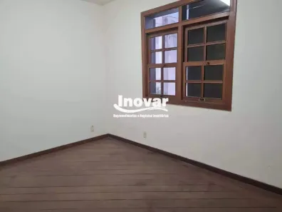 Imóvel Comercial com 7 Quartos para alugar, 600m² no Santa Tereza, Belo Horizonte