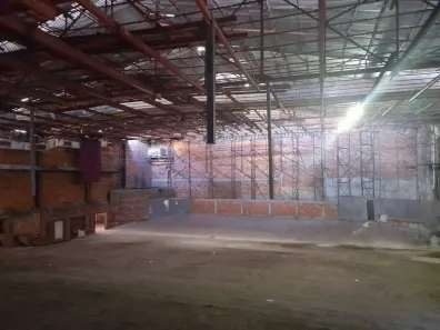 Galpão/Depósito/Armazém para alugar, 1728m² no Madureira, Rio de Janeiro
