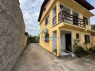 Sobrado com 2 Quartos à venda, 295m² no Parque Granja Esperança, Cachoeirinha